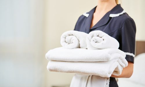 how-to-manage-hotel-and-restaurant-linens